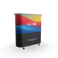 Wyposażone w praktyczną półkę, stoisko reklamowe zostało stworzone dla pełnej wygody podczas eventów, targów, kongresów i spotkań biznesowych. trybunka reklamowa, która wprowadzi nowy wymiar do Twoich akcji promocyjnych, targowych i eventowych.