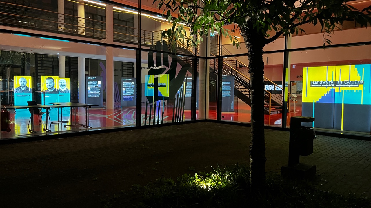 mobilne bateryjne kasetony LED