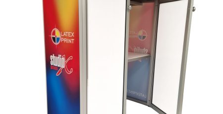 Trybunka lada z drzwiczkami